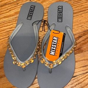 MIX star jeweled flip flops size 7